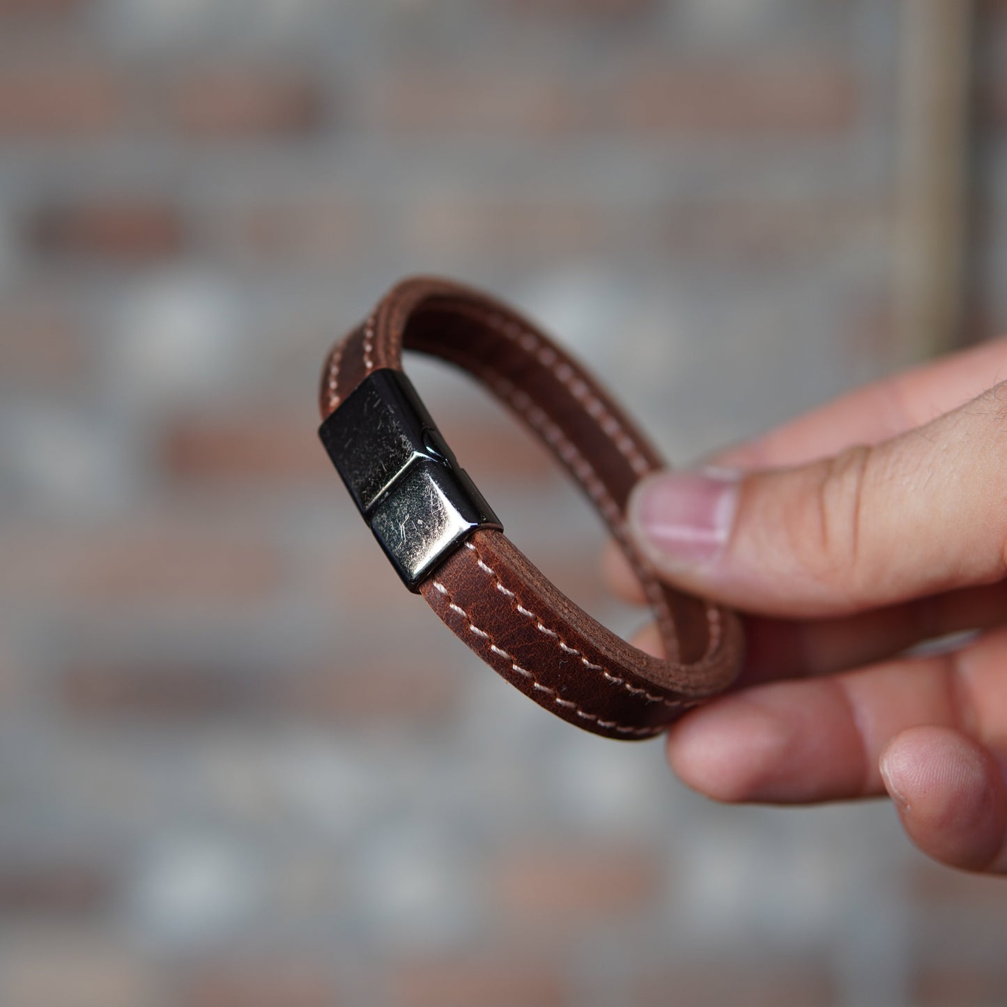 HAKİKİ DERİ BİLEKLİK ( ÜCRETSİZ İSİM YAZILABİLİR)